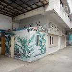 Oyo 93003 B32 Homestay
